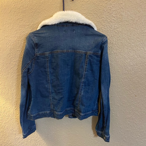 Jean jacket - Picture 3 of 3